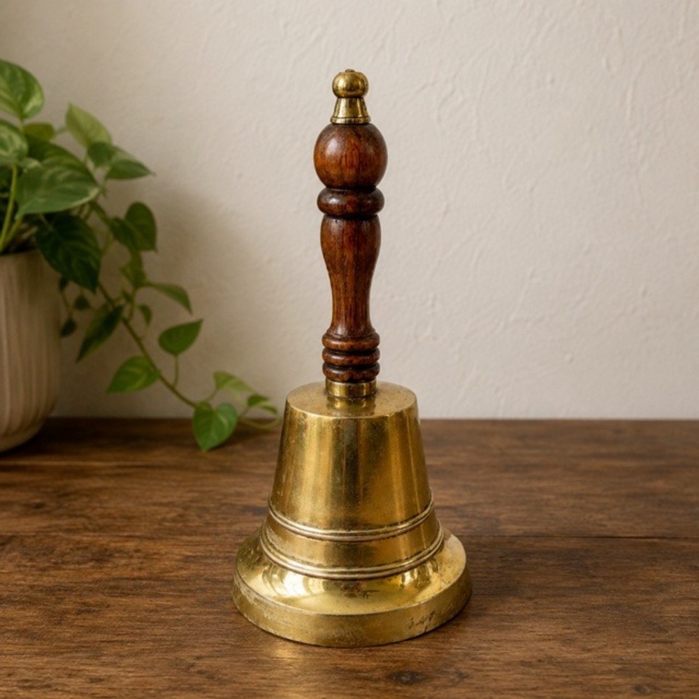 Vintage Heavy Solid Brass‎ Hand Bell Wood Handle Loud Farmhouse Dinner Bell
